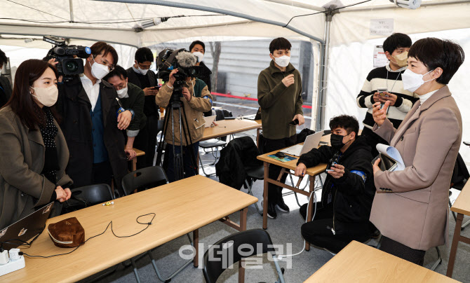 [포토]김은혜 당선인 대변인에 쏠린 관심