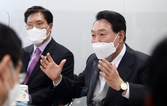 `임대차3법 폐지` 입에 올린 인수위…尹 부동산 개혁 시동 거나