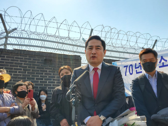 강용석 "이준석 성상납 의혹은 명백, 제보자 '각서' 공개할 수도"