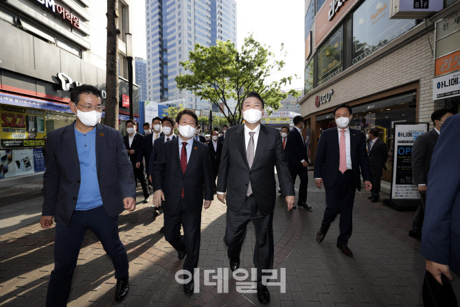 [포토]대구 동성로 방문한 윤석열 당선인