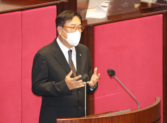 정진석 국힘 공관위원장 "본선 경쟁력 최우선 고려"