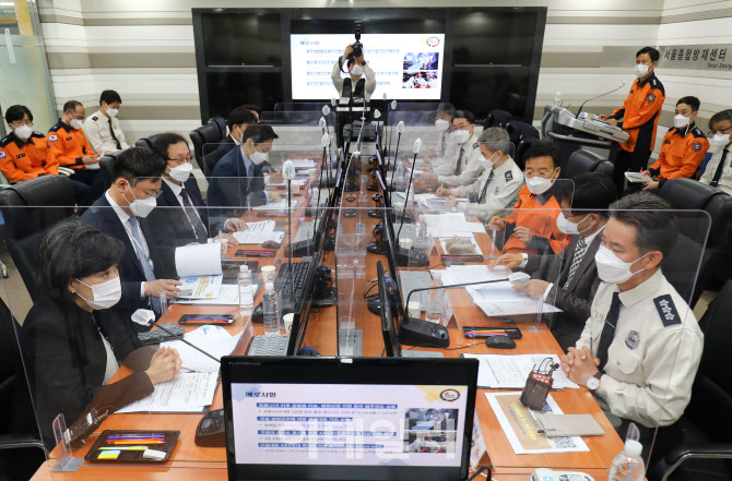[포토]인수위원회, 119현황 구급·응급상담 서비스 관련 업무보고