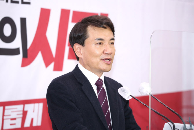 국힘 강원지사 황상무 단수공천…김진태 "특단 대책" 불복 시사