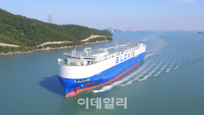 한국조선해양,1.3조 규모 ‘LNG추진선 8척’ 수주