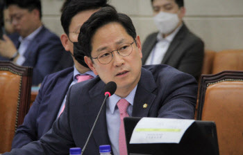 일상회복에 불법위기 몰린 비대면진료…尹인수위, 20일 대책 낸다