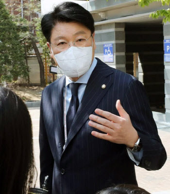 “전두환 방송 통폐합과 뭐가 다른가”…尹측, 검수완박 반발