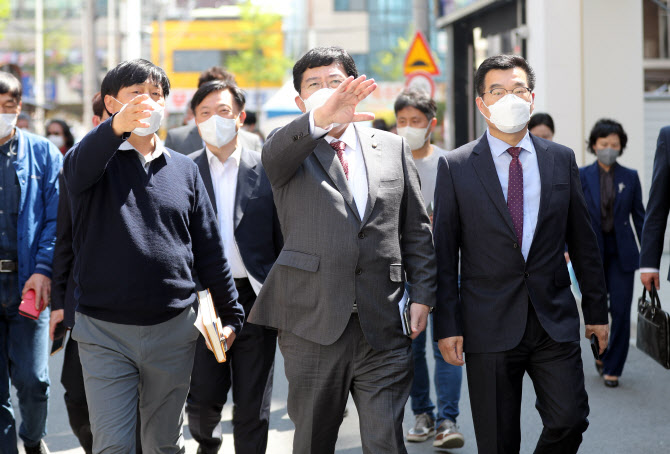 인수위, 광주 아파트 붕괴사고 피해 보상 등 해결 촉구