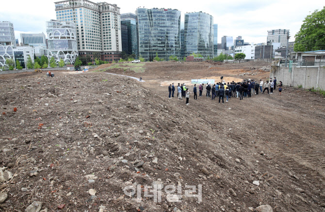 [포토] 110년간 닫혀 있던 송현동 부지