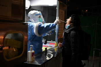 베이징, 신규 감염자 62명으로…또 주민 90% 전수검사