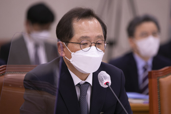 해수장관 후보 "공동행위, 해운법 의해 결정돼야…적극 대응할 것"