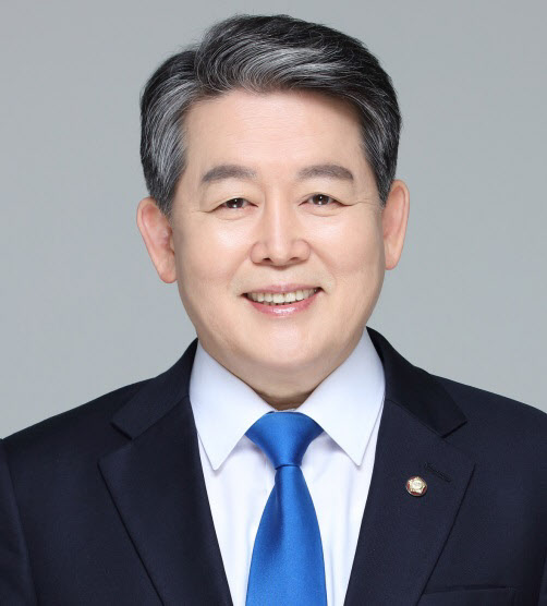 재판 넘겨진 김경협 의원 “검찰의 보복 기소 규탄”