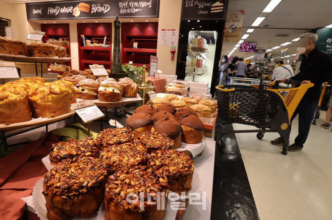 [포토]식용유 이어 '밀가루 대란' 오나…세계 2위 밀 생산국 인도, 밀 수출 금지