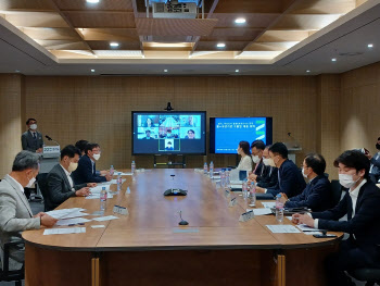 중국 코로나19 봉쇄 장기화..경기도, 기업피해 최소화 대응책 골몰
