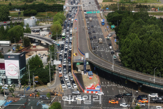 [포토]선유고가차도 양화대교 방면 통제