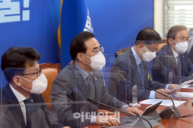 [포토]박홍근, '여론조사와 대세론이 유권자 안목 흐려'