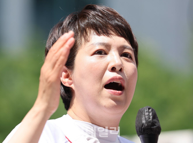 [포토]'지지 호소하는 김은혜 경기지사 후보'
