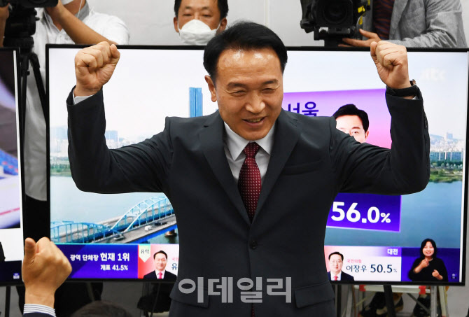 학력 붕괴에 ‘진보교육감 시대’ 제동…진보·보수 균형 맞췄다