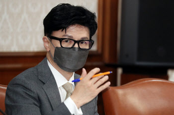 개정 군사법원법 시행 앞서...한동훈 "철저 대비" 지시