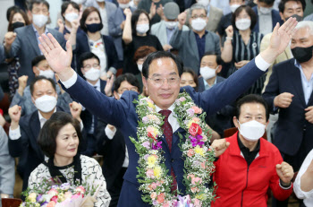 보수 교육감 약진…공교육 평가 강화된다