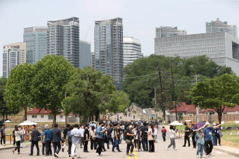 원희룡 "용산공원 개방 부지, 전혀 위해성 없어"