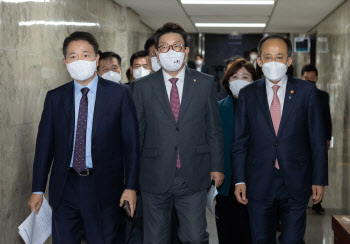 물가 폭등에 여야 비상…與 "유류세 등 총동원", 野 "입법 뒷받침"(종합)