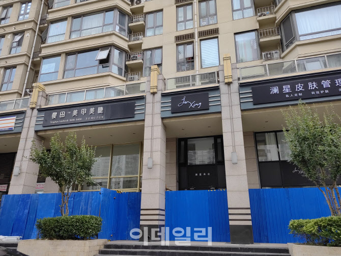 中베이징 신규감염 63명→18명 급감…전수 조사는 지속