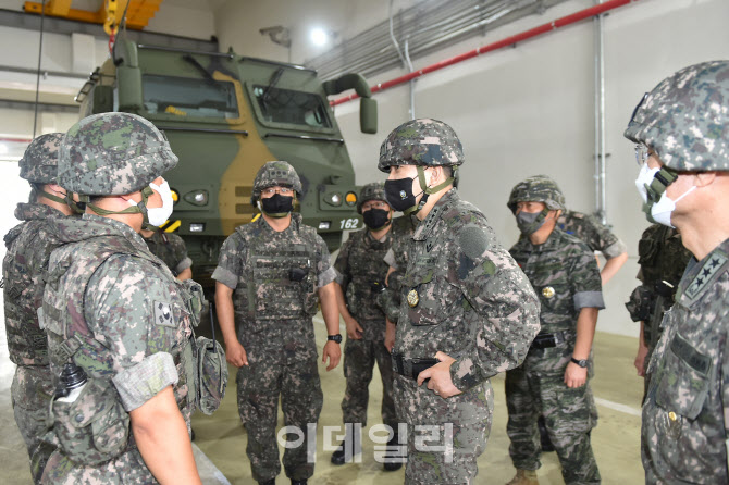 김승겸 합참의장, 미사일 부대 취임 후 첫 현장점검