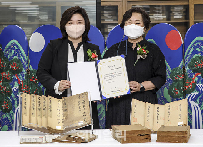 [포토] 국립중앙도서관, '우정문고' 설치