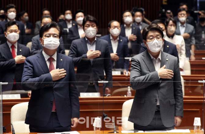 대표대행 맡은 권성동, 민주당에 "7월 임시국회 본회의부터 열자"