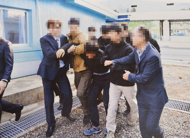 홍준표 "文이 북송한 귀순 어민들 정치범 수용소 갔을 것"