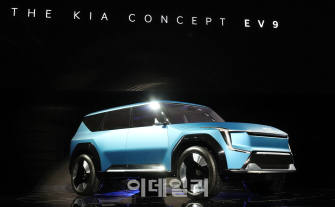 기아차 전기 SUV 콘셉트카 EV9 최초 공개