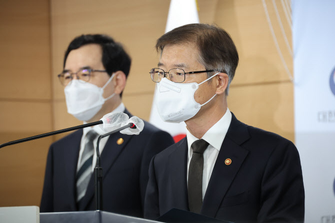 이정식 “대우조선 하청노조 점거 농성은 불법…교섭 당사자는 하청 노사”(종합)