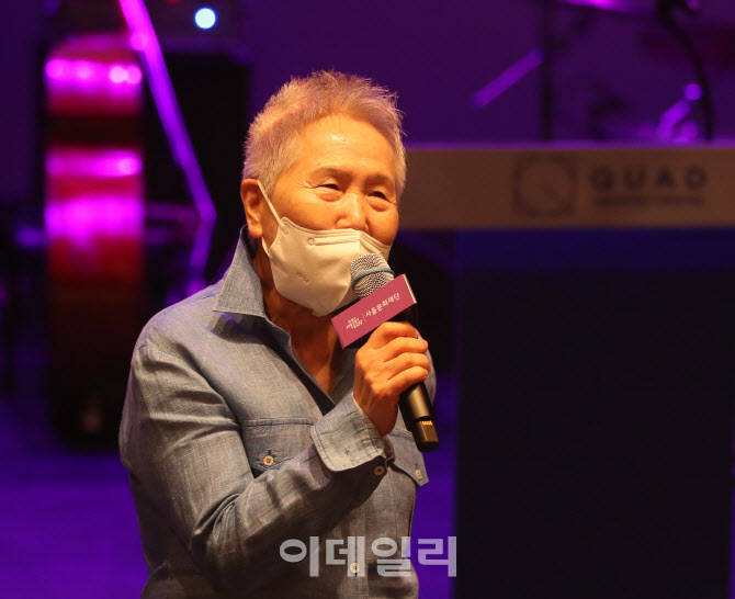 [포토] 쿼드 대학로극장 개관식 참석한 박정자