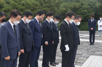 `셀프공천` 폭로에 흔들리는 `어대명`…사법 리스크도 현실화