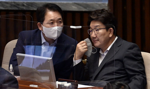 ②비상이 일상화된 韓국회…'정당 시스템 개혁·지도부 권한 집중' 도마위