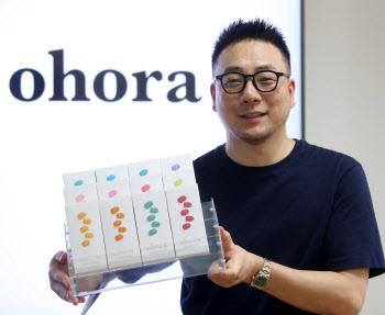 '반경화 젤네일'로 3년만에 시장 평정…韓日 2030 매료시킨 ‘K-네일’