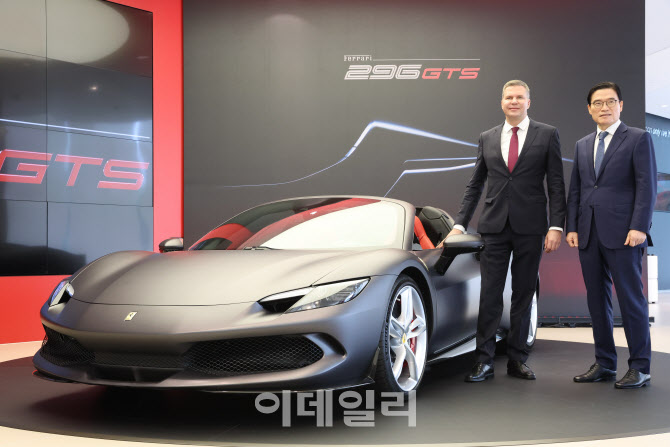 [포토]페라리 하이브리드 야심작 296 GTS