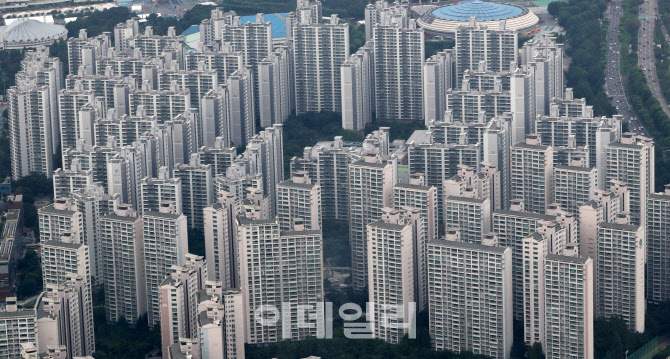 [포토]전국 아파트 매매·전세가 동반 하락···서울도 하락세 본격화