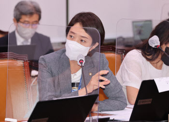 고민정 "`친문`으로서 영광스러워…`비명` 부인하지 않아"