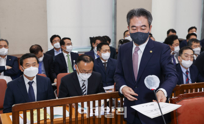 [포토]업무보고하는 윤희근 경찰청장
