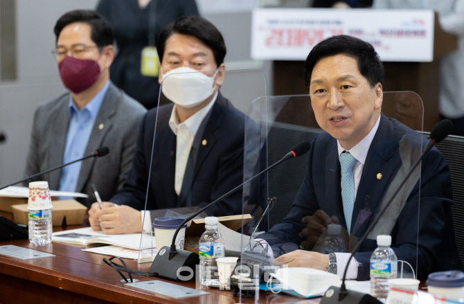 김기현, 당대표 도전 시사…"전대 출마, 조만간 말할 기회 있을 것"