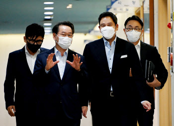 인천 청라 돔구장 가시화…신세계, 인천시와 포괄적 협력키로