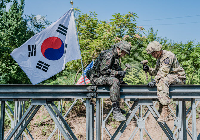 北 선전매체, 한미훈련 2부 시작에 "북침공격연습"