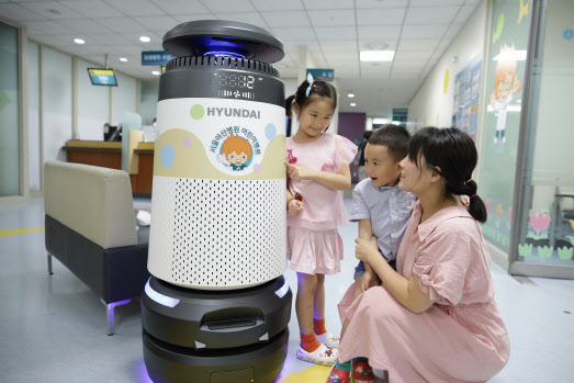 현대로보틱스, 서울아산병원서 방역로봇 2대 운영 나서