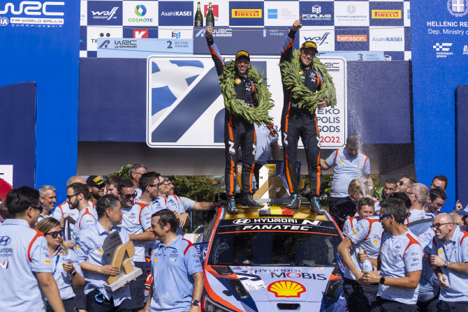 현대차 월드랠리팀, WRC 그리스 랠리 석권 쾌거