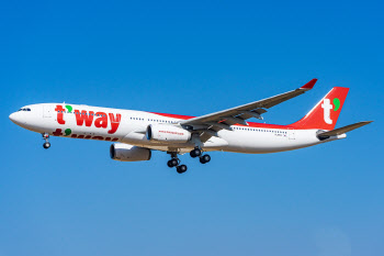 티웨이항공, A330 예비 엔진 도입…"안전운항 위한 투자"