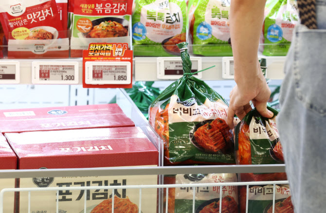 김치·장류 가격도 오른다…CJ제일제당·대상, 9~13%대 인상