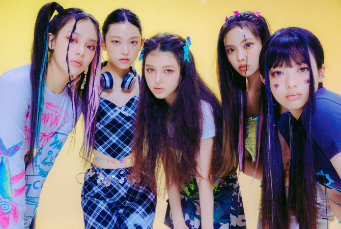 "MZ 아이콘" 무신사, 글로벌 앰버서더로 괴물 신예 ‘뉴진스’ 발탁