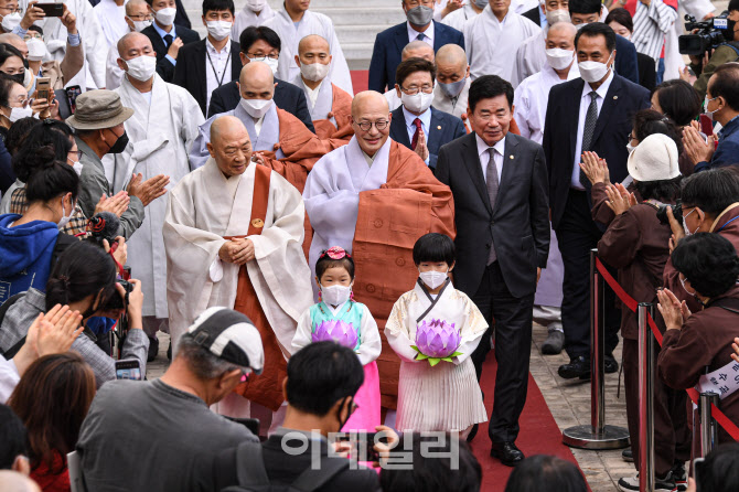 [포토]대한불교조계종 제37대 총무원장 진우 스님 취임 법회 열려