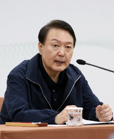 尹대통령, 오늘 기시다 총리와 전화…안보협력 강화할 듯